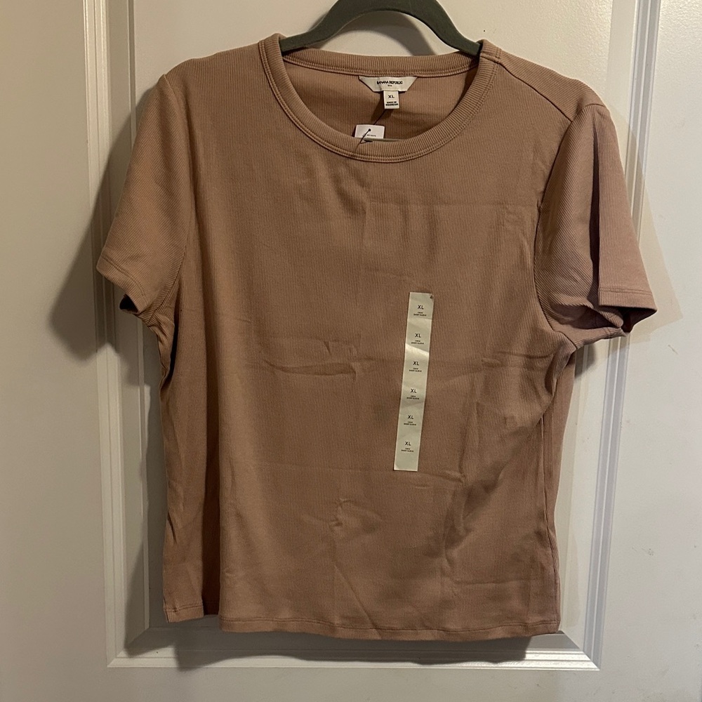 Banana Republic Short Sleeve Dusty Rose Tee